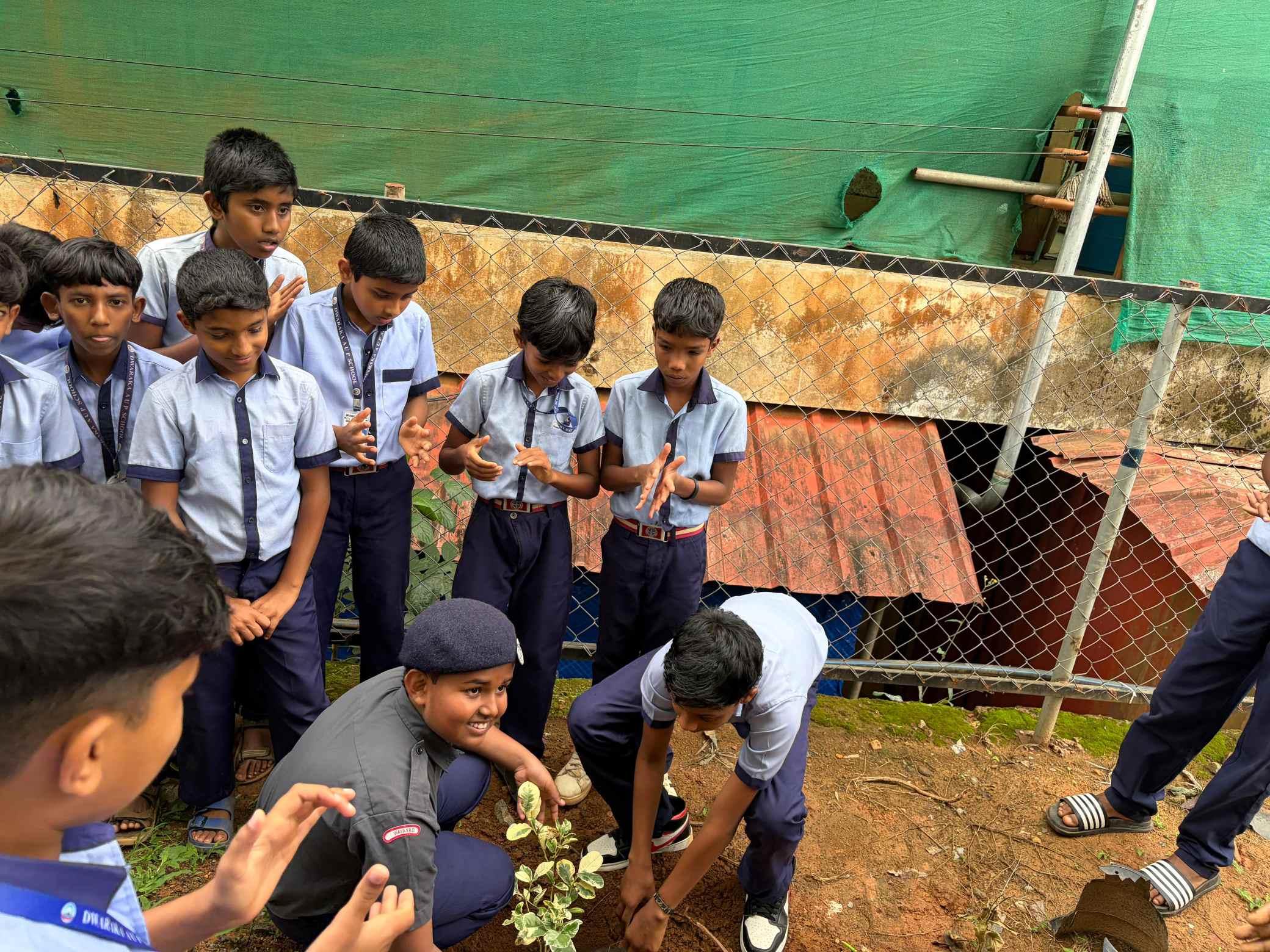 DWARAKA AUP SCHOOL NALLOORNAD